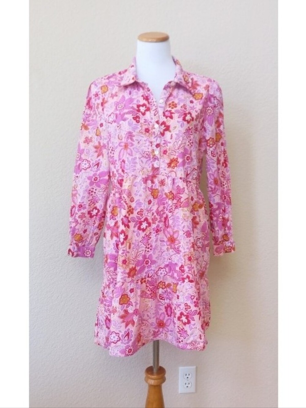 Ro's Garden pink tiered long sleeve floral dress